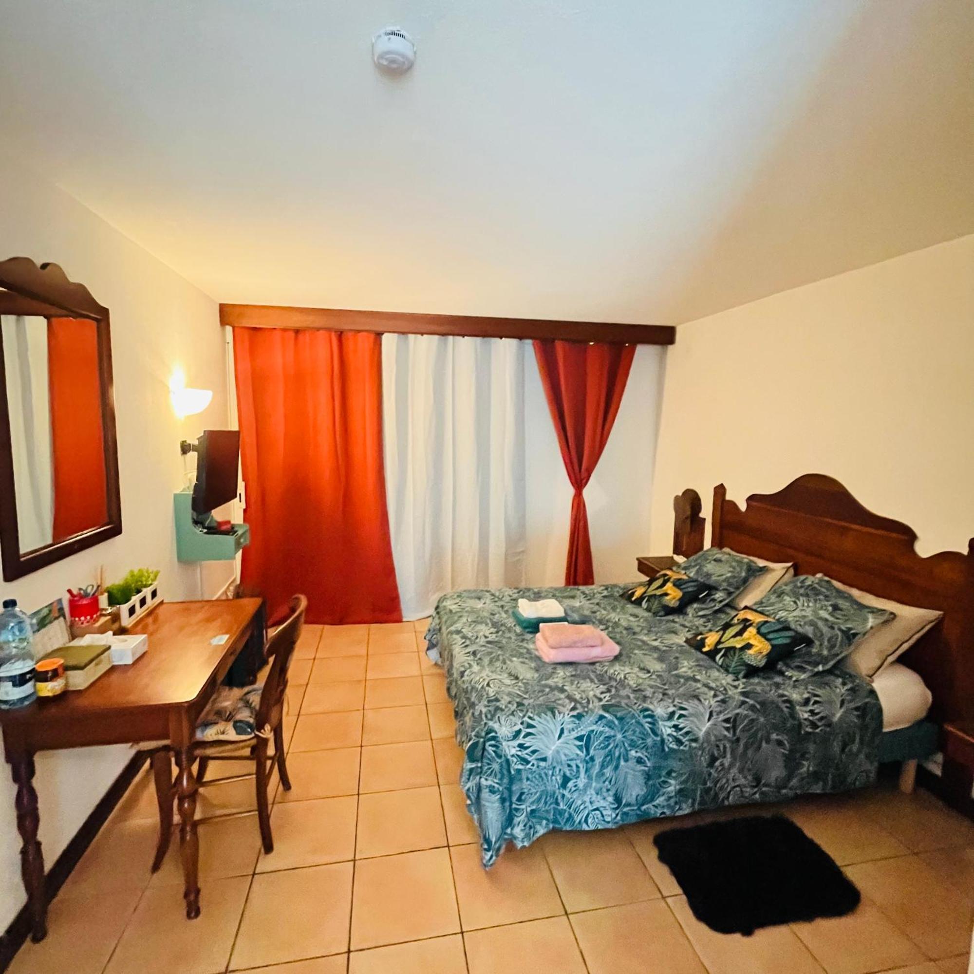 Studio La «Kaz' A Coco» Anse Caritan Sainte-Anne Buitenkant foto